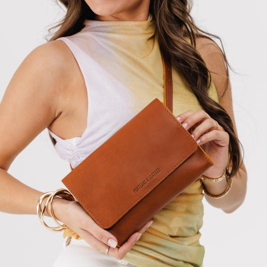  Honey | Petite bag with magnetic flap closure and adjustable belt strap